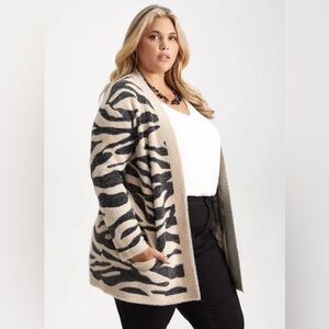 NWT Laura Zebra Cardigan